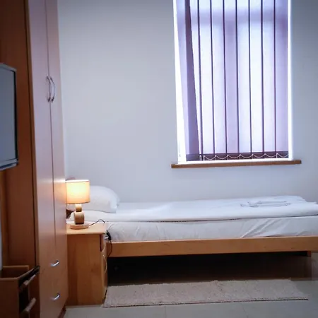 Hostel Sobe Rodic Centar