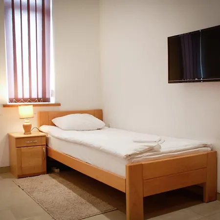 Sobe Rodic Centar Hostel Μπάνια Λούκα