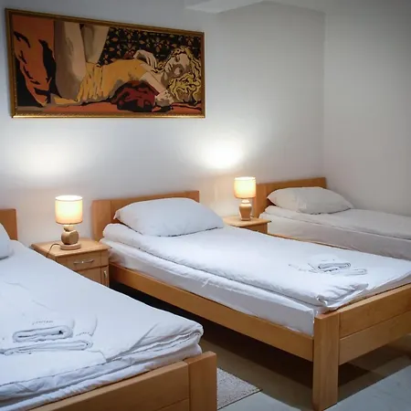 Hostel Sobe Rodic Centar Μπάνια Λούκα