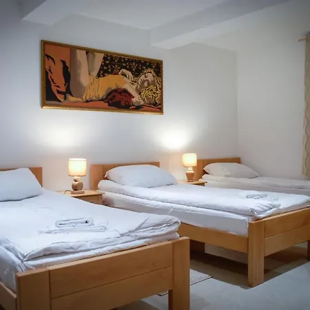 Sobe Rodic Centar Hostel Μπάνια Λούκα